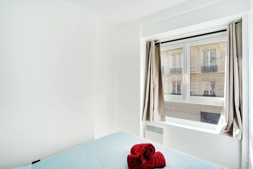 Magnifique 3 Pieces Paris 18Eme Appartement Buitenkant foto